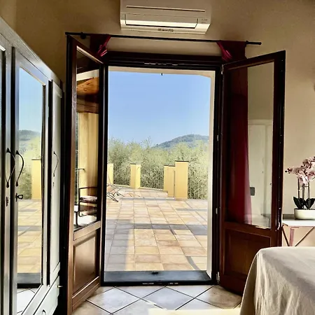 On A Farm With A Private Pool شقة إمبيريا