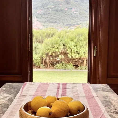 On A Farm With A Private Pool إمبيريا